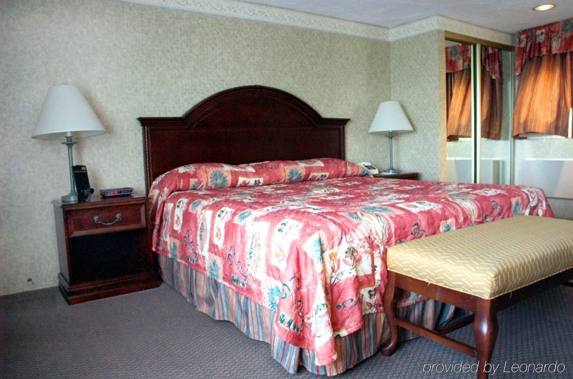 The Seaglass Inn & Spa Provincetown Habitación foto